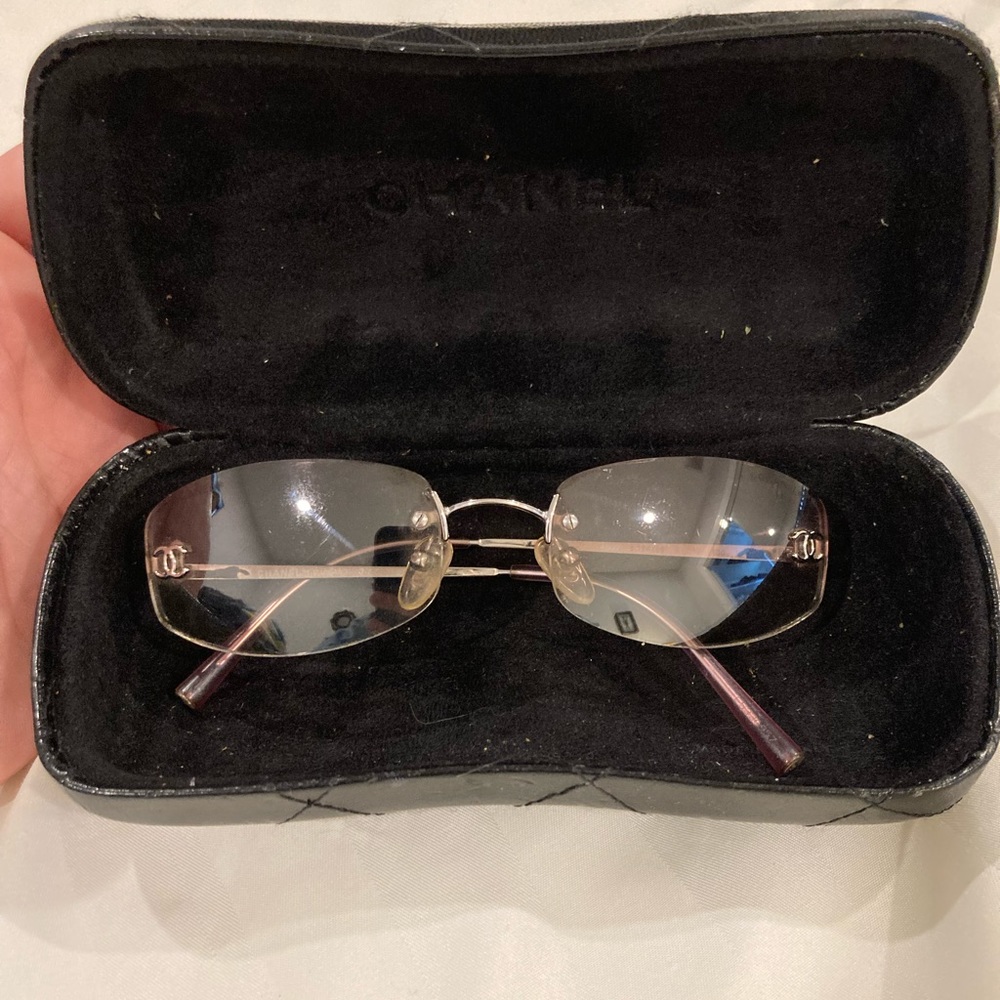 Chanel pink Y2K sunglasses